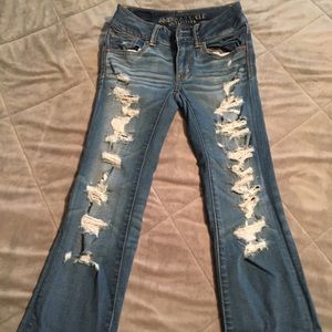 AE Artist crop jeans distressed